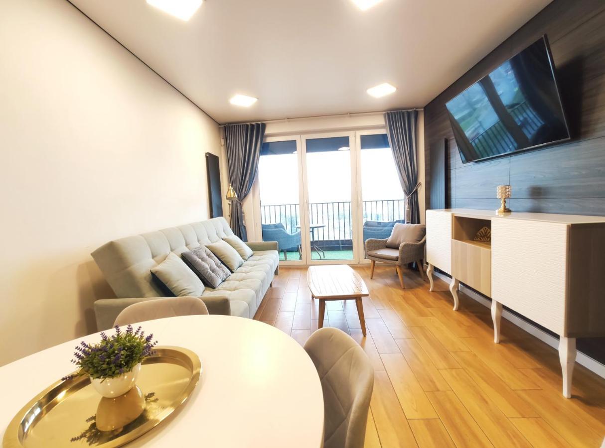 Zablocie 35 By Homeprime Krakow Exterior photo